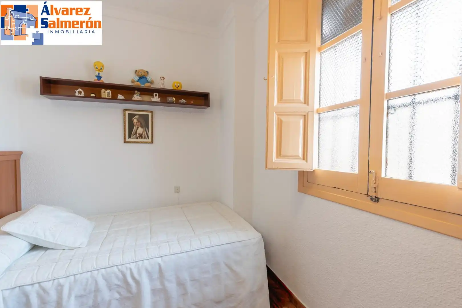 Habitación de Ático en venta en Granada