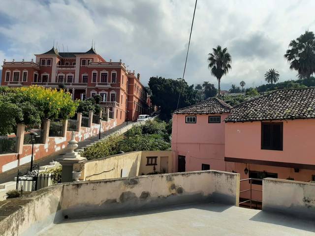 Casa adosada en Venta en N/A en Centro