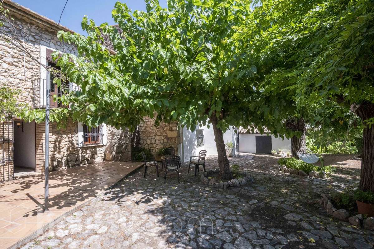 Jardí de Casa o xalet en venda en Canyelles amb Calefacció, Jardí privat i Terrassa