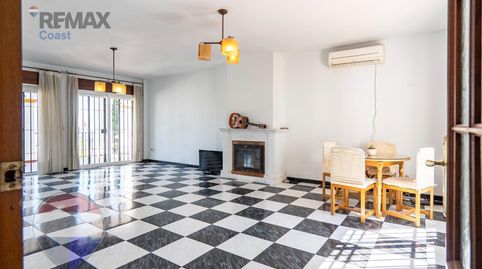 Foto 4 de Casa o xalet en venda a Calle Martin Torrecillas, Manantiales - Lagar - Cortijo, Alhaurín de la Torre