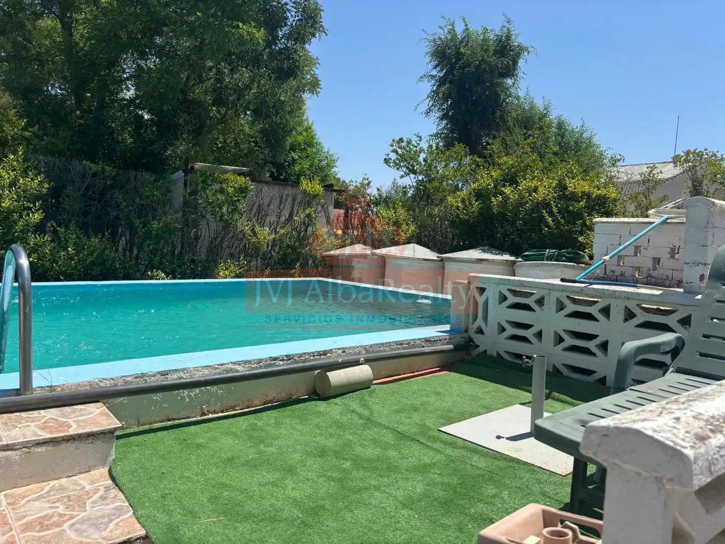 Schwimmbecken von Country house zum Verkauf in  Albacete Capital mit Schwimmbad
