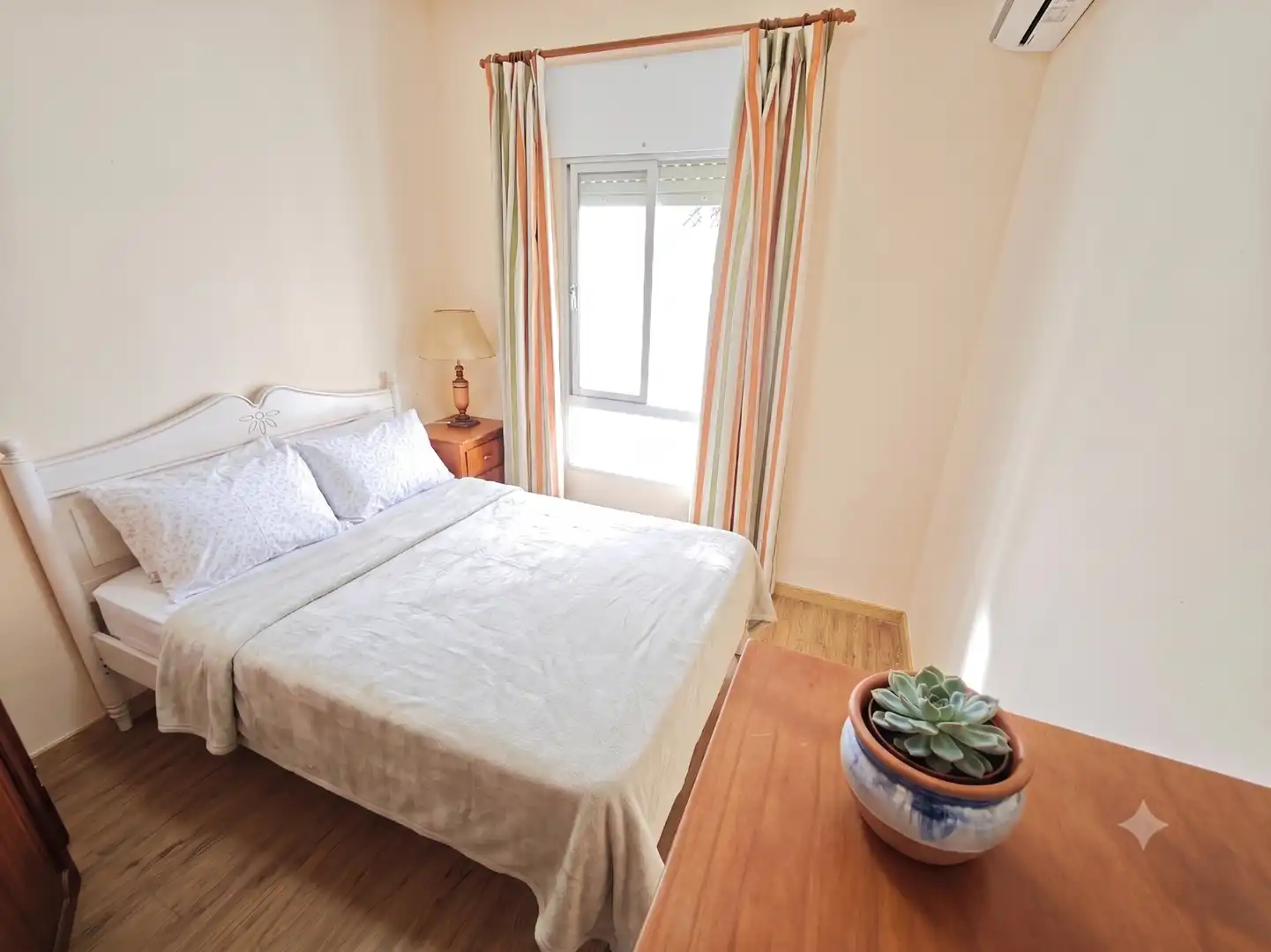 Habitación de Casa o chalet en venta en El Puerto de Santa María con Aire acondicionado, Calefacción y Jardín privado