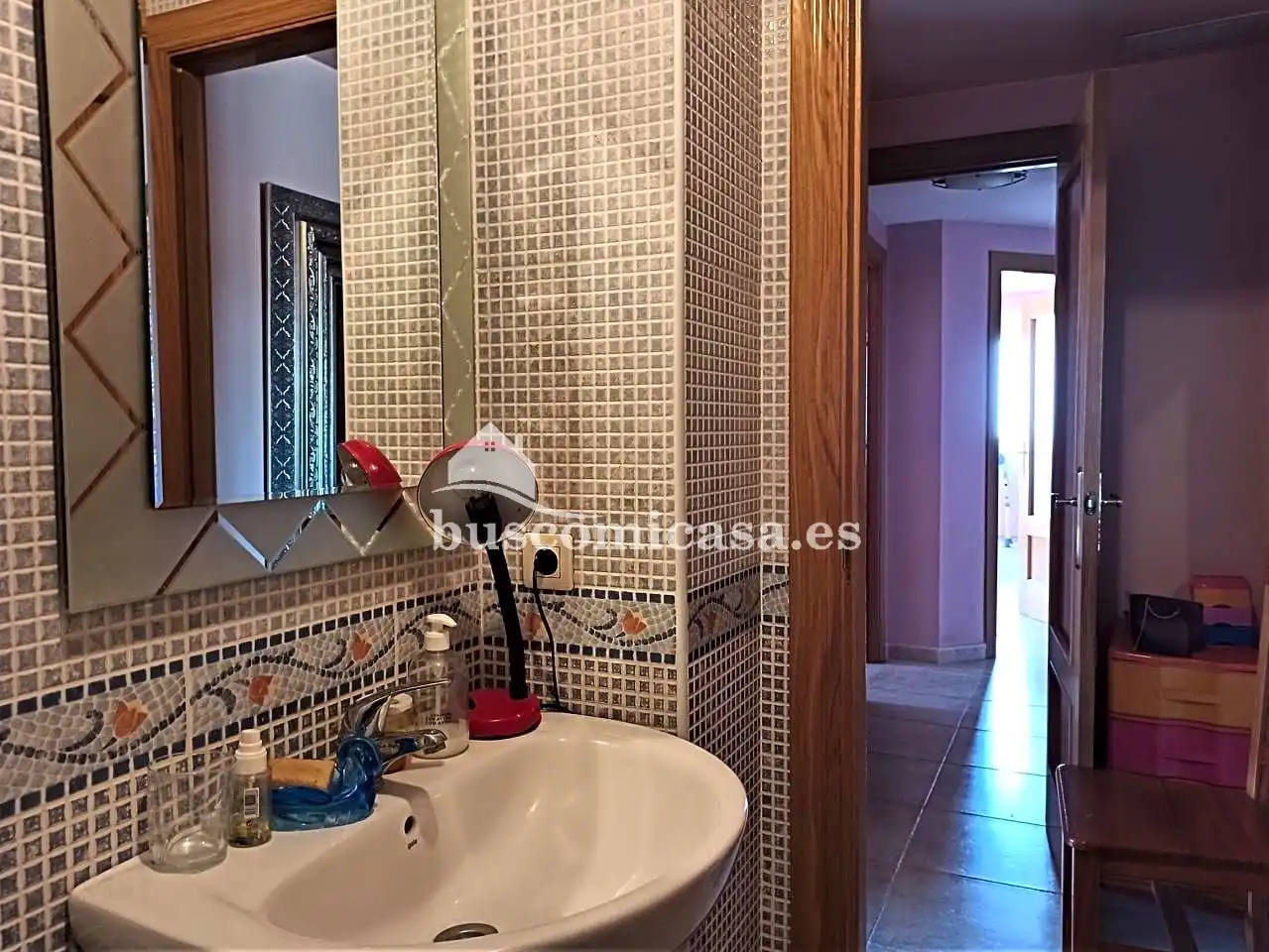 Badezimmer von Dachboden zum Verkauf in Torredelcampo mit Klimaanlage, Terrasse und Abstellraum
