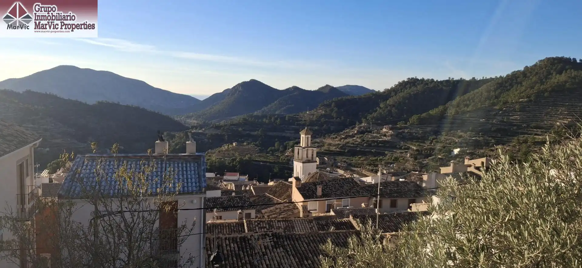 Exterior view of Houses for sale in Sella  with Terrace and Furnished