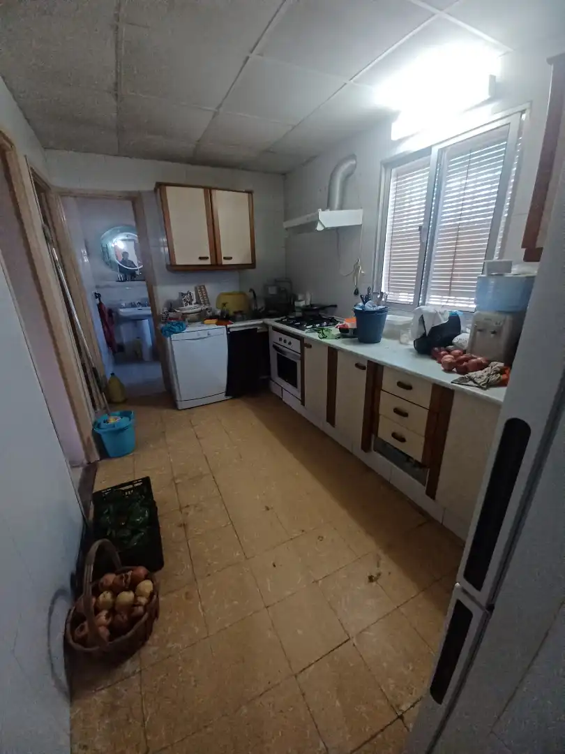 Küche von Country house zum Verkauf in Sanlúcar la Mayor mit Klimaanlage, Privatgarten und Terrasse
