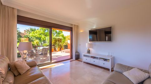 Foto 3 de Apartament en venda a Torre Quebrada, Buenas Noches, Estepona