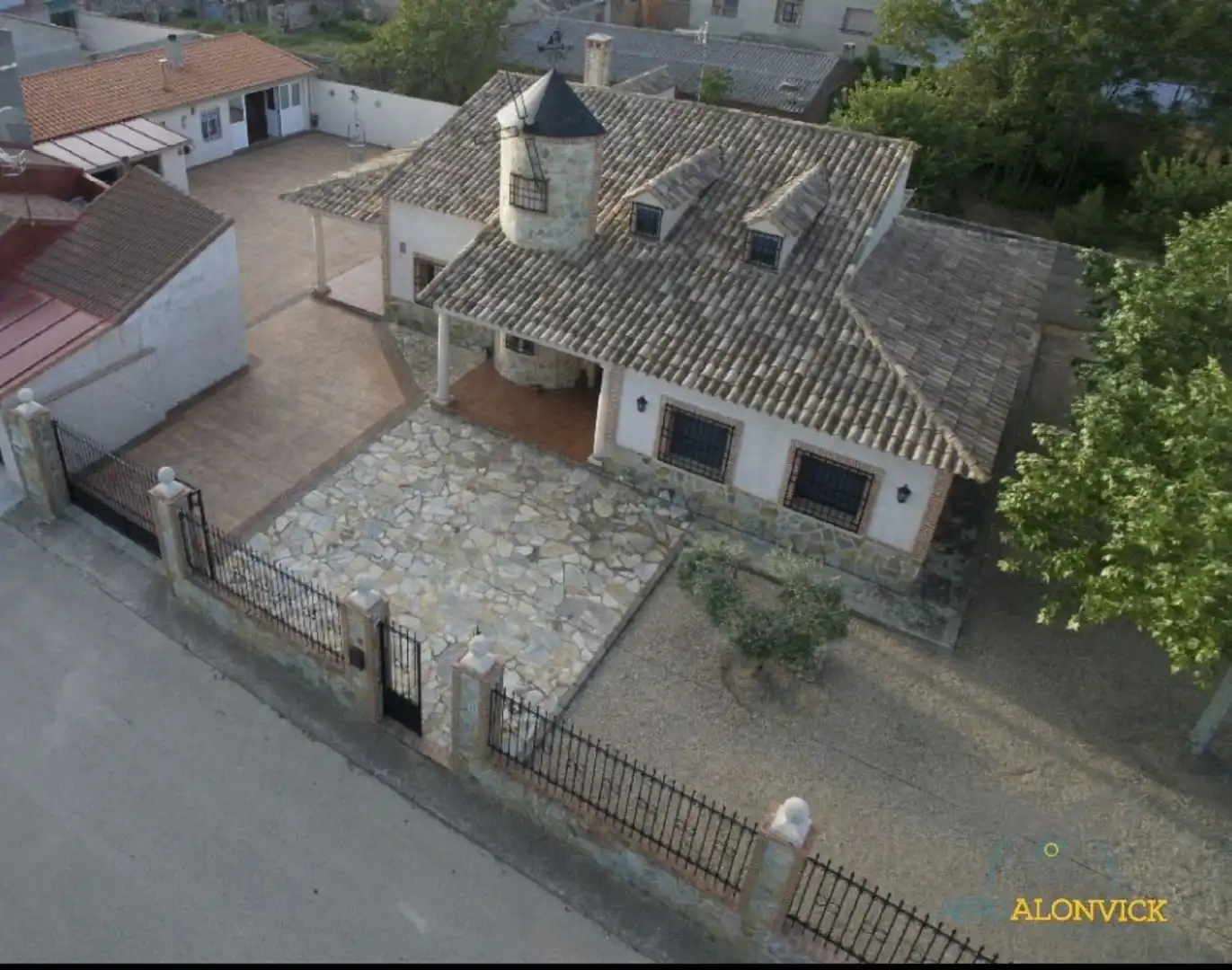 Vista exterior de Casa o chalet en venta en La Alberca de Záncara  con Jardín privado