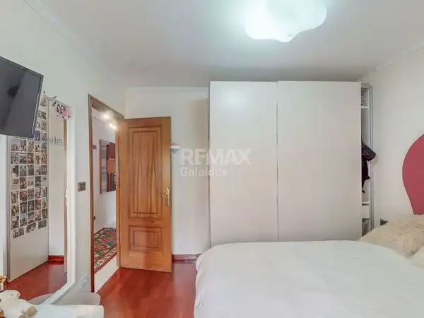 Schlafzimmer von Maisonette zum Verkauf in Redondela mit Heizung, Terrasse und Abstellraum