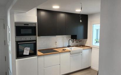 Kitchen of Apartment for sale in Burgos Capital