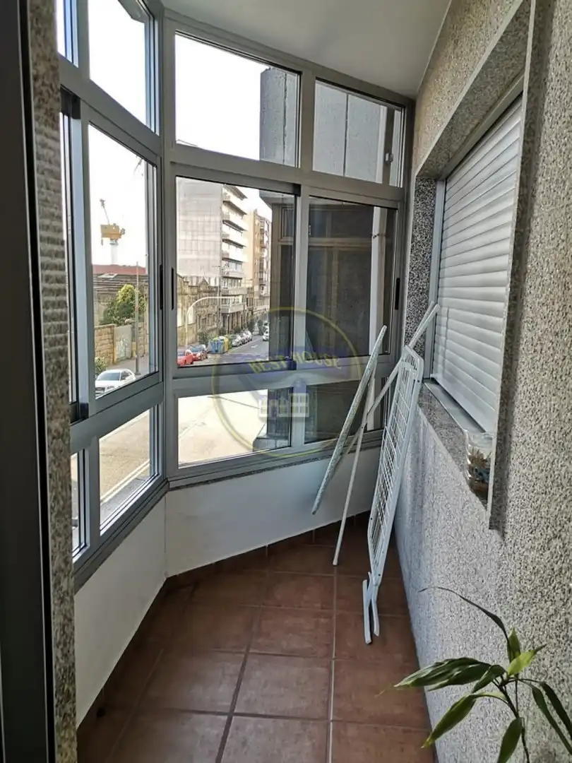 Balcony of Flat for rent in Vigo   with Heating, Parquet flooring and Furnished