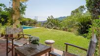 Jardí de Casa o xalet en venda en Cabrils amb Terrassa i Piscina