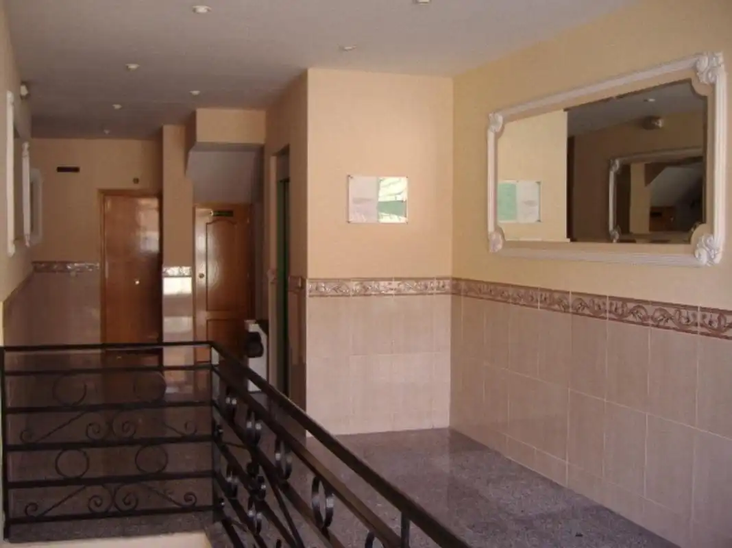Flat for sale in Fuenlabrada  with Air Conditioner, Heating and Furnished