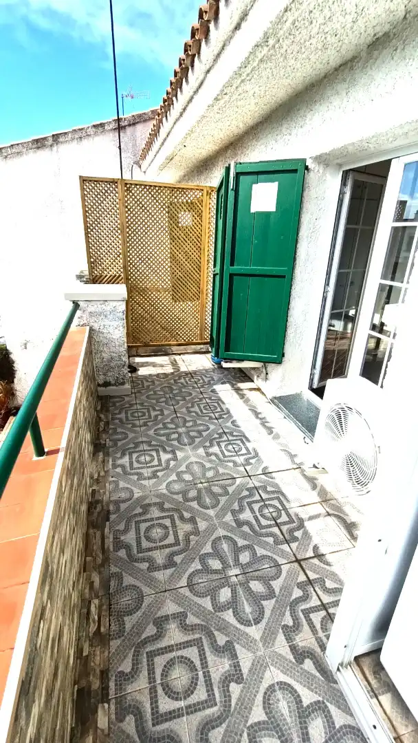 Außenansicht von Einfamilien-Reihenhaus zum Verkauf in Cambrils mit Klimaanlage, Heizung und Privatgarten