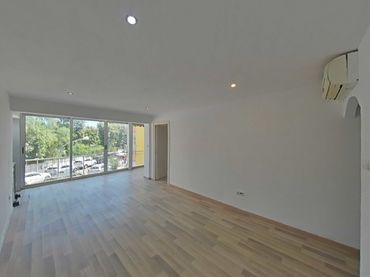 Flat for sale in Diputacio