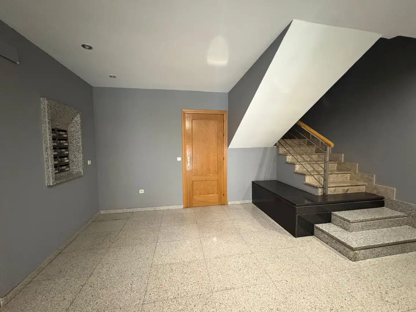 Apartamento de alquiler en Ciudad Real Capital con Parquet y Terraza