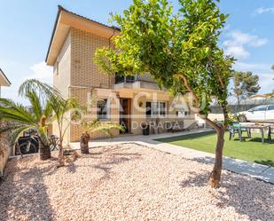 Jardí de Casa o xalet en venda en Salou amb Aire condicionat, Calefacció i Jardí privat