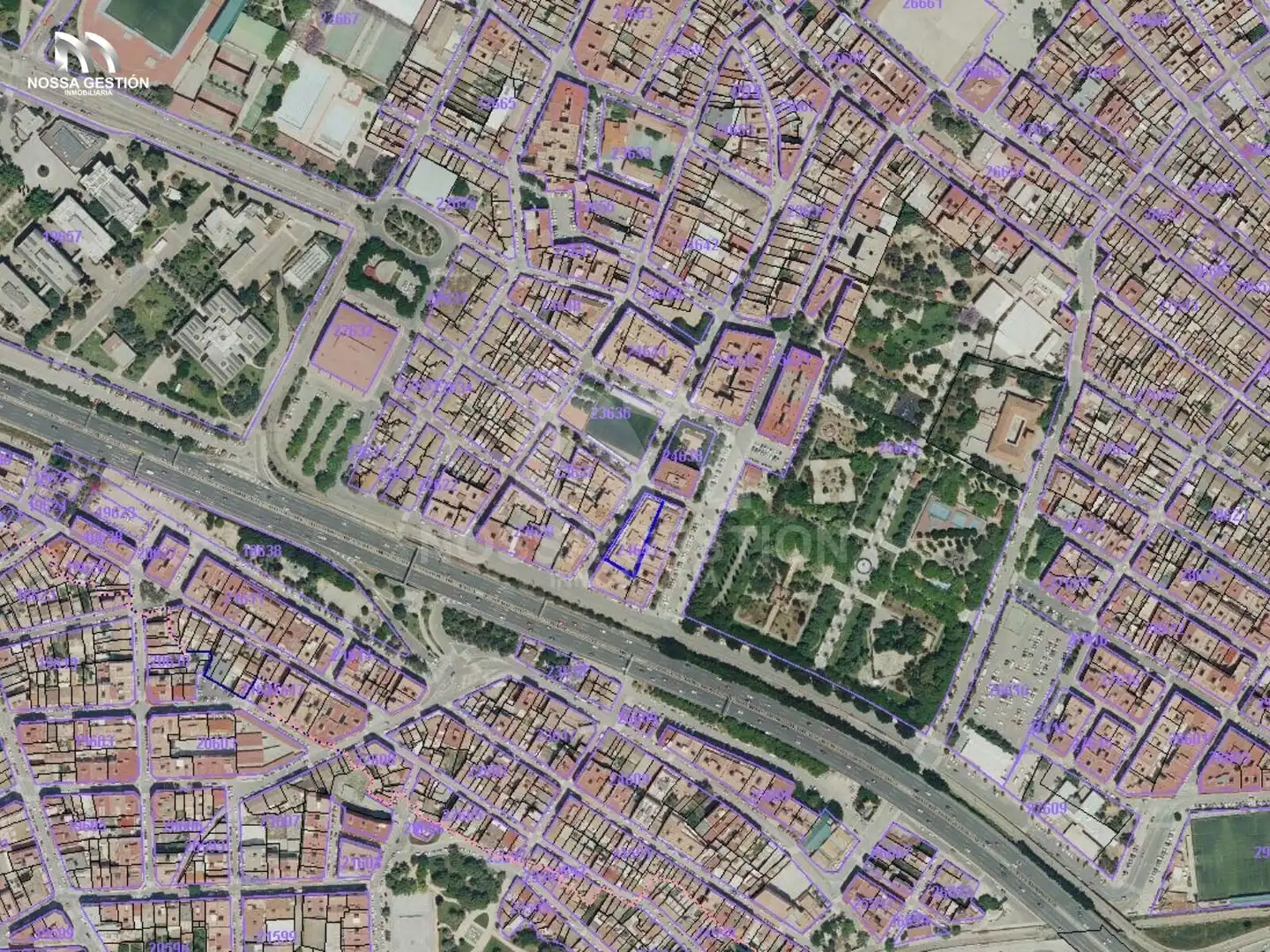 Vista exterior de Local en venta en Burjassot