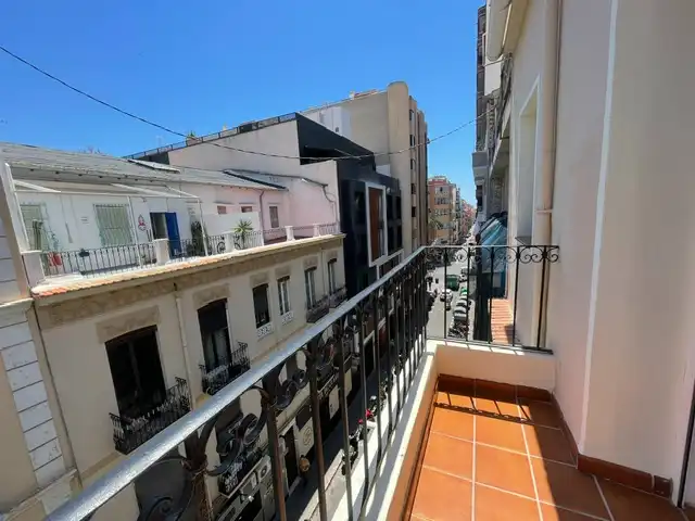 Appartamento in vendita a Calle José Gutiérrez Petén, imagen 2