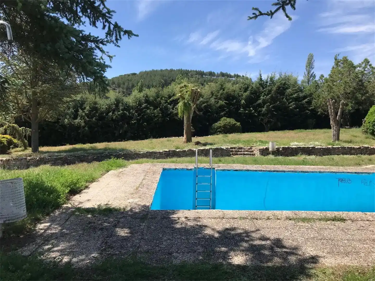 Swimming pool of Houses for sale in Briviesca, Burgos