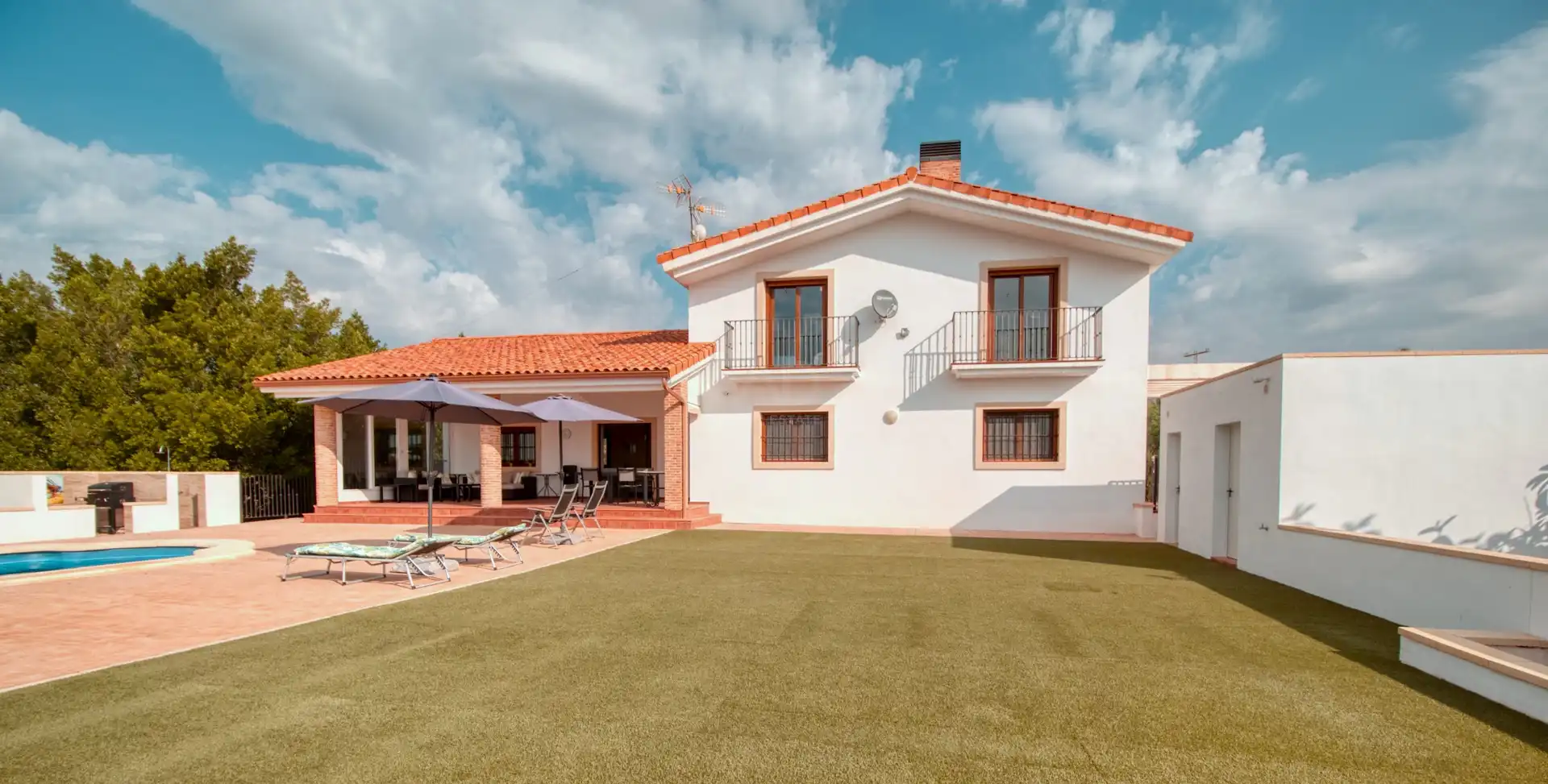 Vista exterior de Casa o chalet en venta en Albatera con Aire acondicionado, Calefacción y Terraza