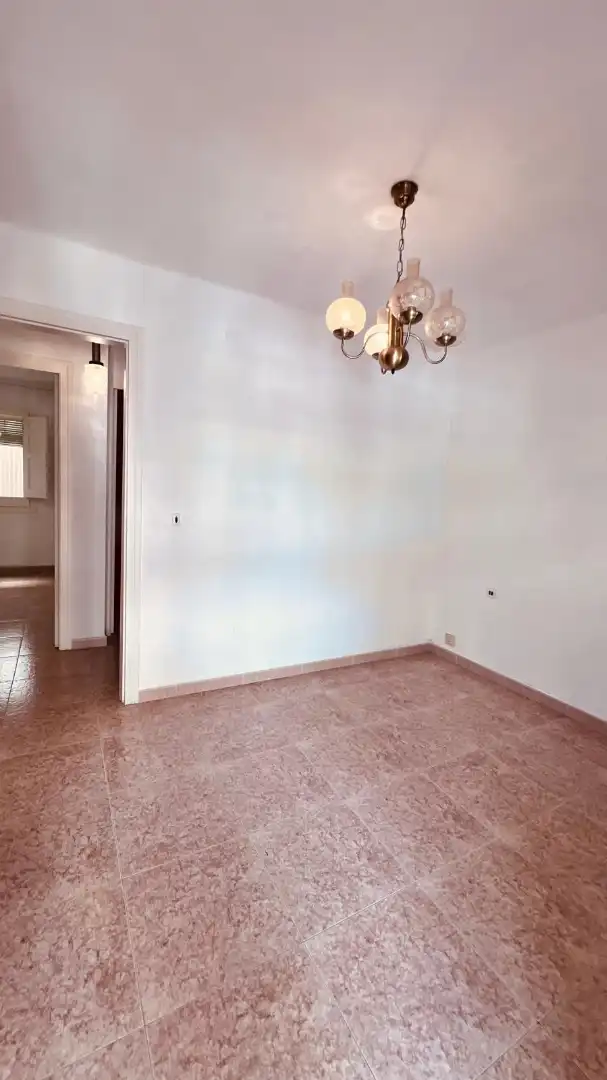 Piso con terraza en venta en Carrer de l'Església, imagen 6