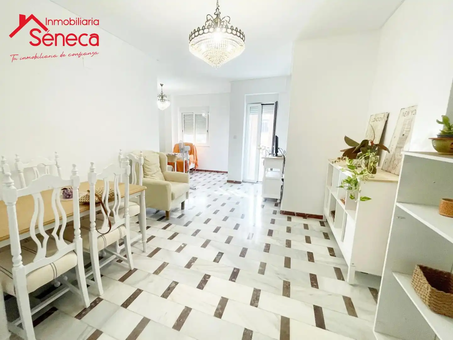 Sala de estar de Piso de alquiler en Córdoba con Aire acondicionado, Terraza y Amueblado