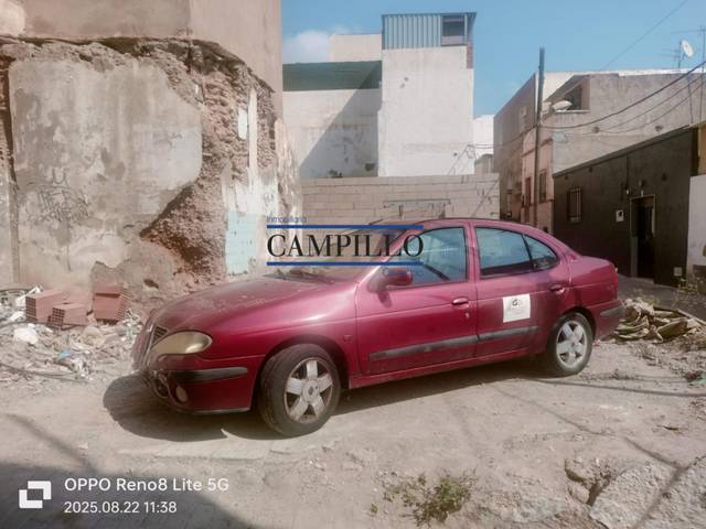 Terreno residencial en Venta en Adra