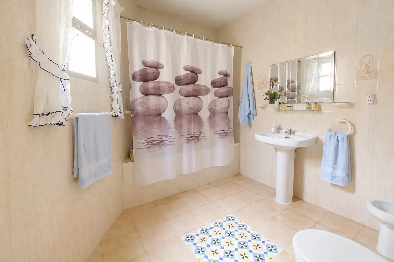 Baño de Casa o chalet en venta en Vélez-Málaga con Calefacción y Jardín privado