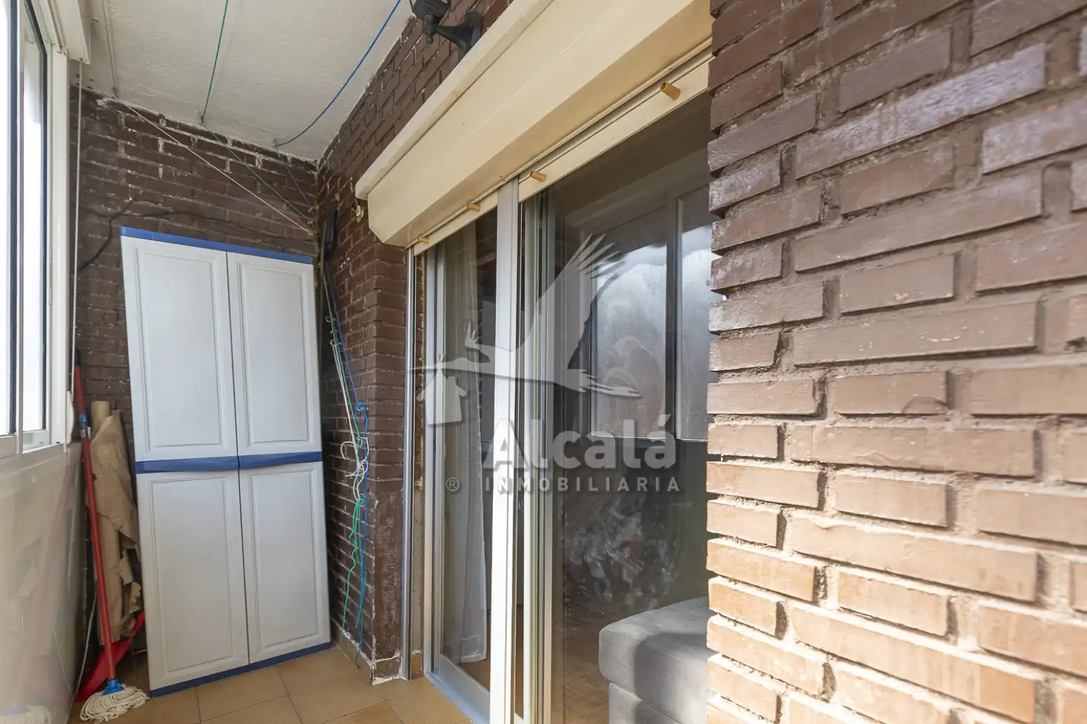 Balcony of Flat for sale in Alcalá de Henares  with Air Conditioner, Heating and Parquet flooring