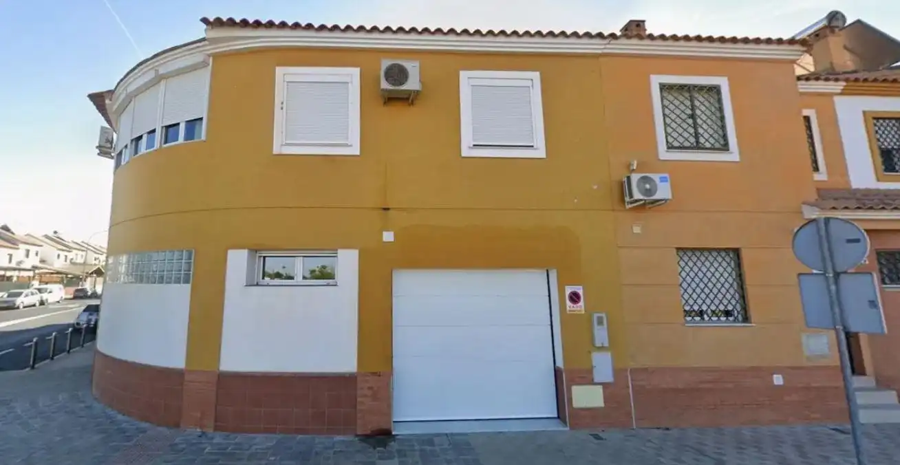 Maison mitoyenne avec jardin à vendre à Avenida TRIUNFO 7, imagen 2