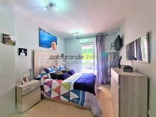 Apartment with pool for sale in La Duquesa, imagen 13
