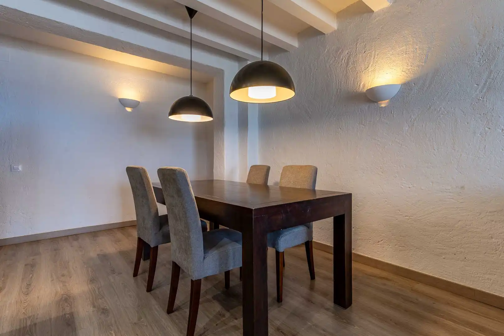 Flat for sale in CL LETRA M SANTA LLUCIA Es: Pl: Pt: VILANOVA I L, L'Aragai