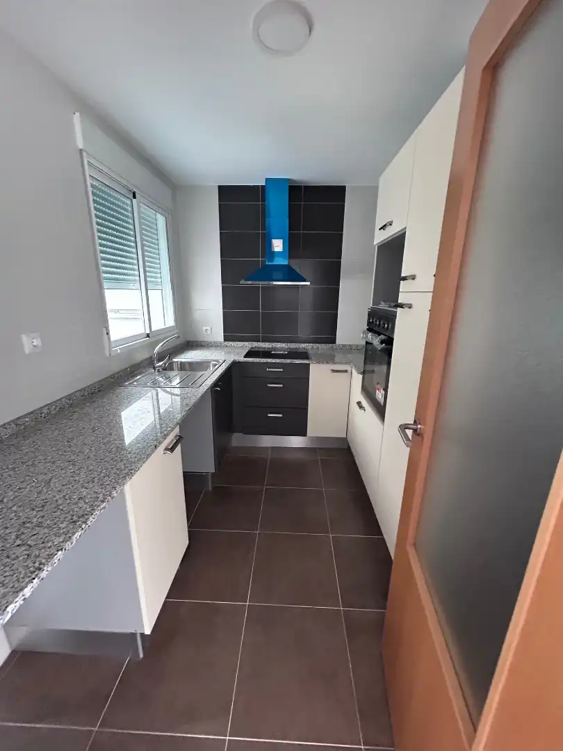 Kitchen of Flat for sale in Real