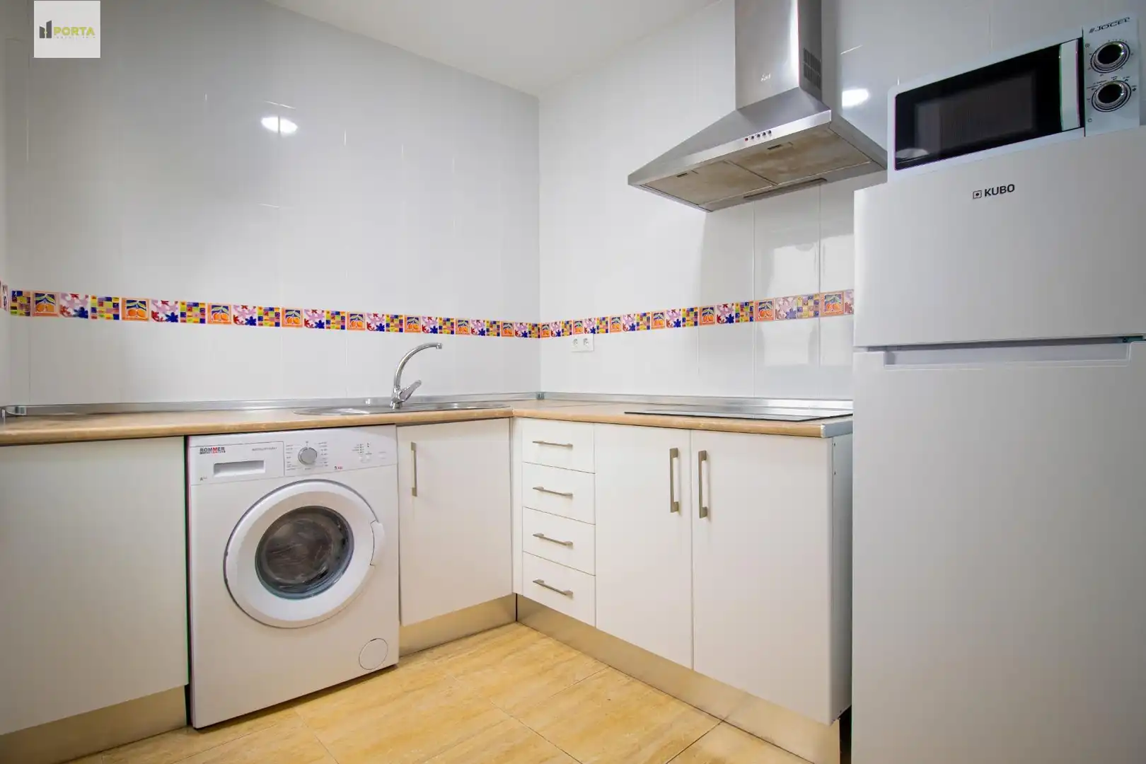 Piso en venta en Centro - Calzada - Cabo Noval, imagen 2