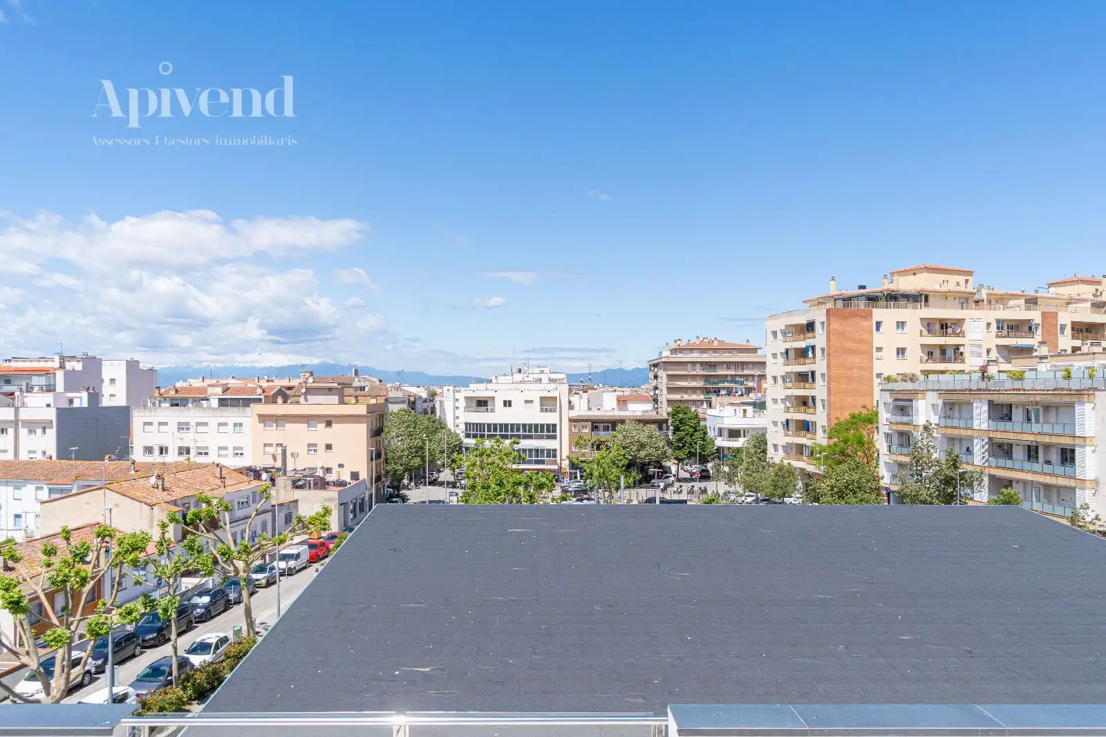 Vista exterior de Pis en venda en Roses amb Aire condicionat, Calefacció i Terrassa