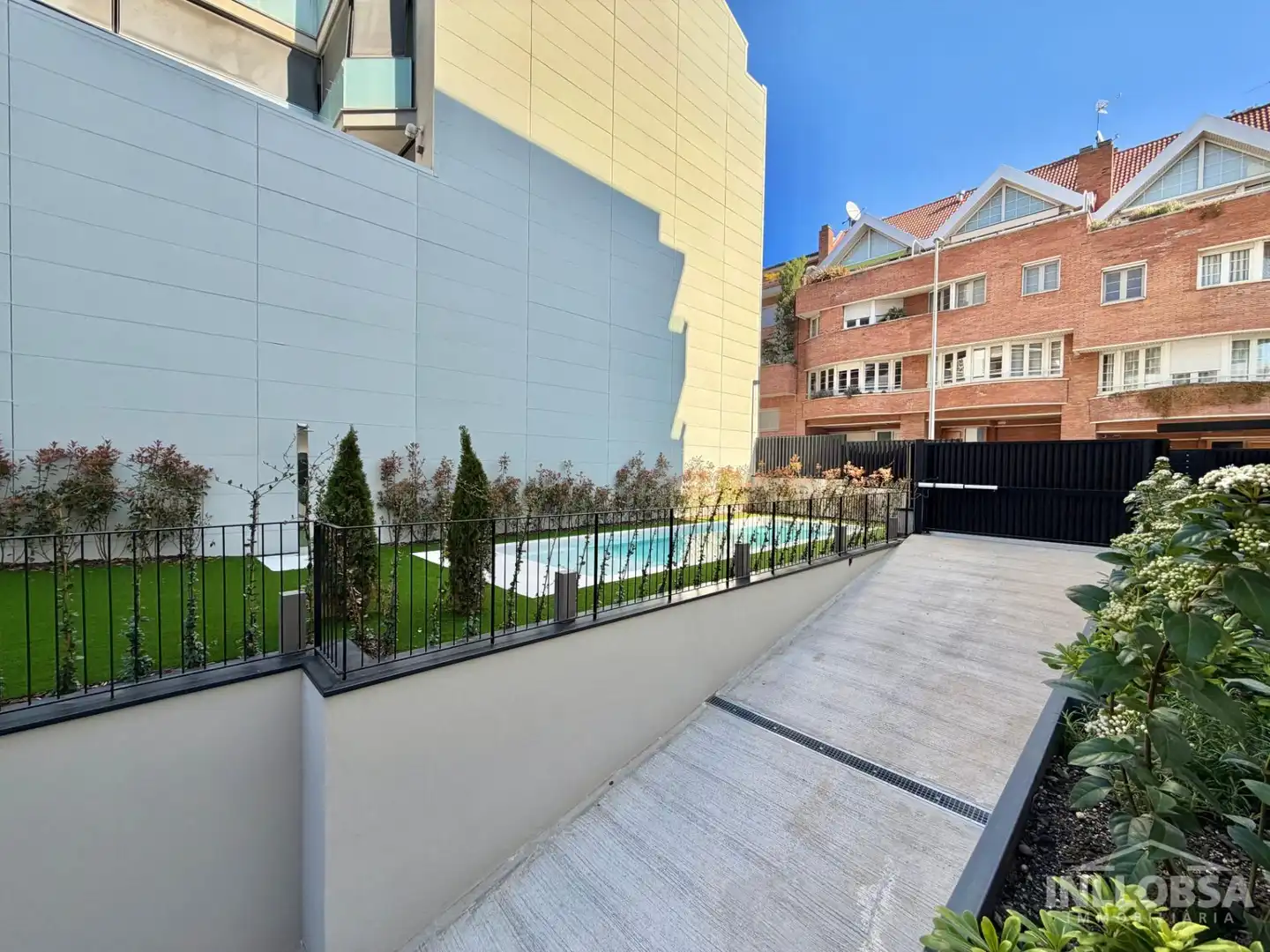 Piscina de Piso de alquiler en Manresa con Aire acondicionado, Calefacción y Jardín privado