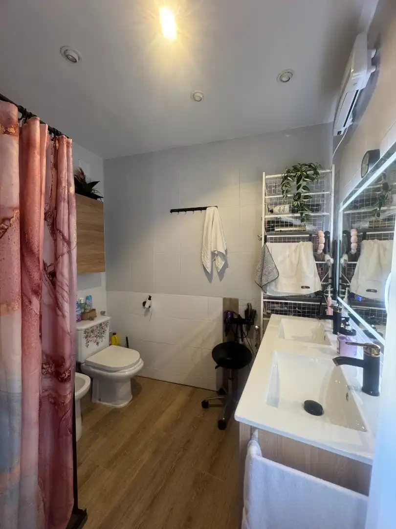 Baño de Piso en venta en Tàrrega con Terraza