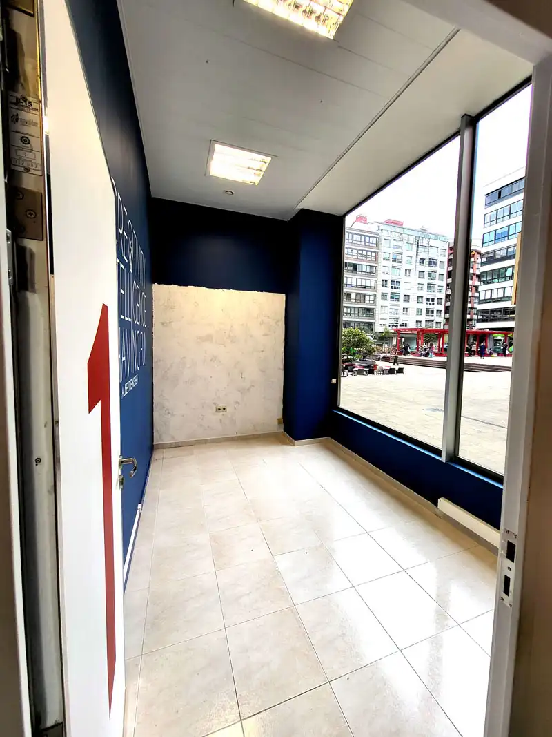 Geschaftsraum zur Miete in Vigo 