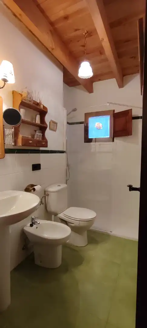 Baño de Casa o chalet en venta en Nava con Calefacción, Jardín privado y Parquet