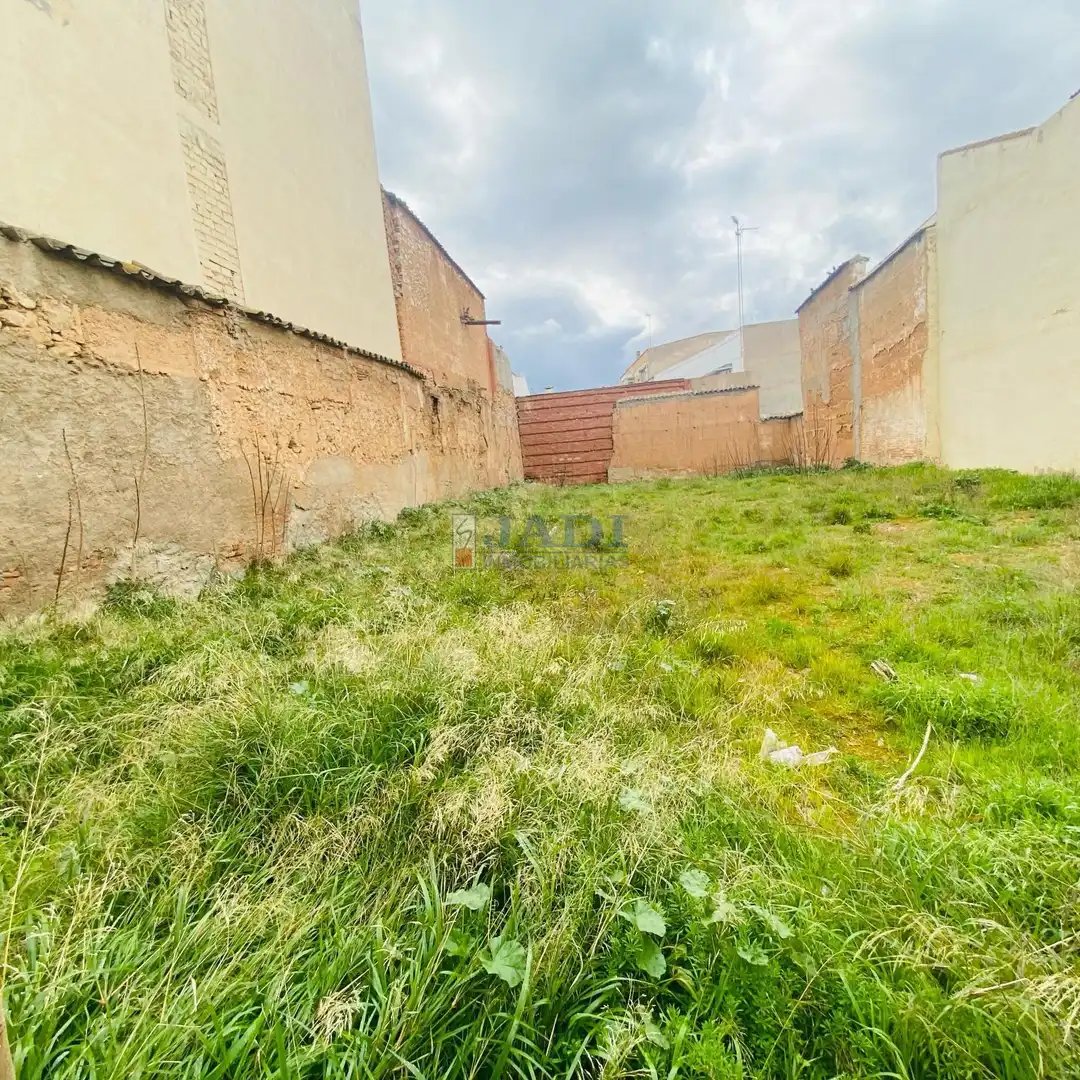 Terrenys i solars en venda a Valdepeñas, imagen 2