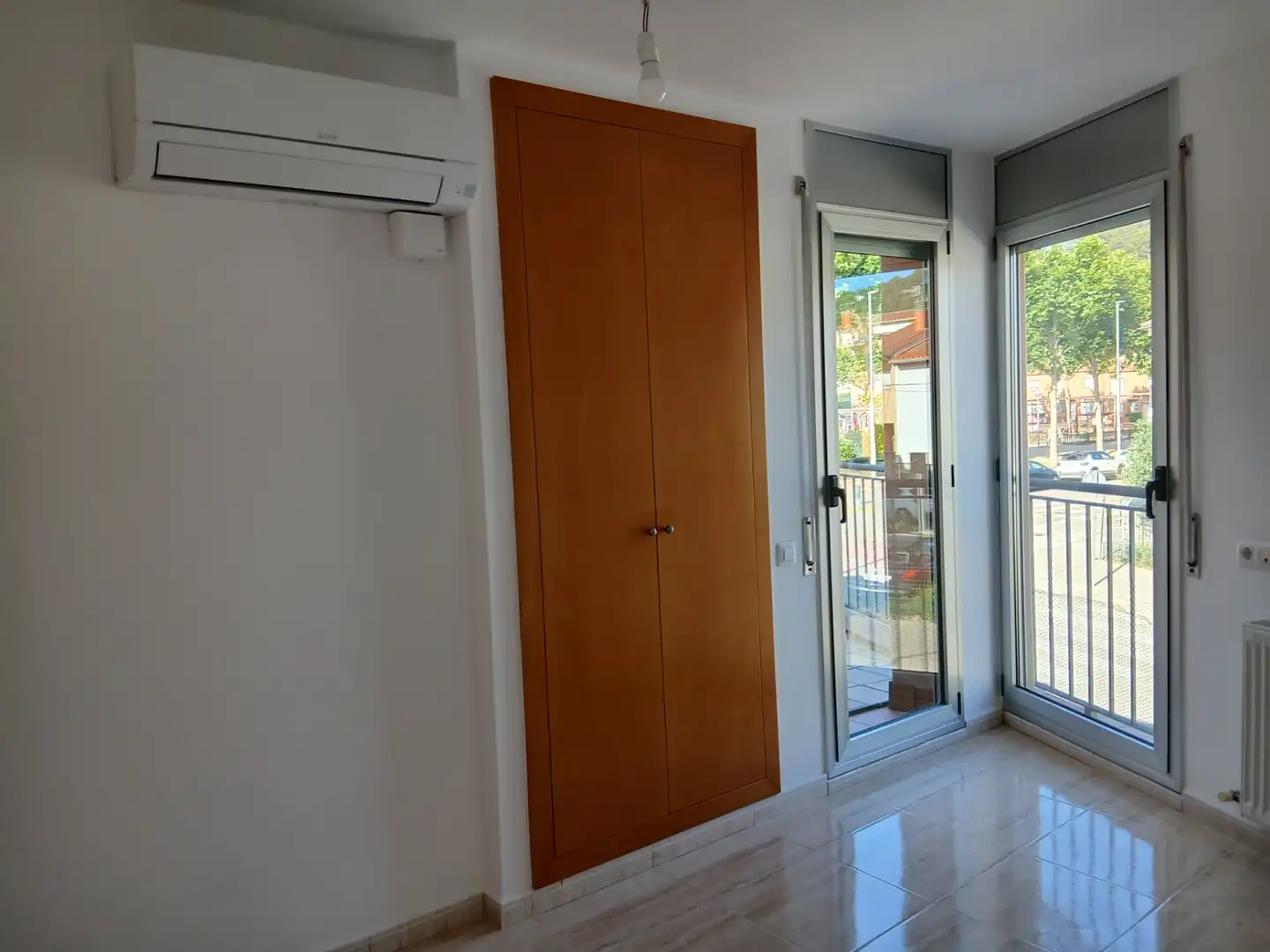 Schlafzimmer von Einfamilien-Reihenhaus zur Miete in Sarrià de Ter mit Klimaanlage, Heizung und Terrasse