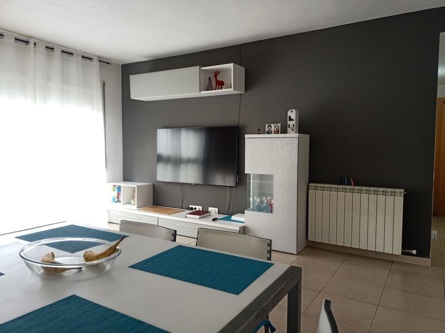Sala de estar de Piso en venta en Vic con Calefacción y Terraza