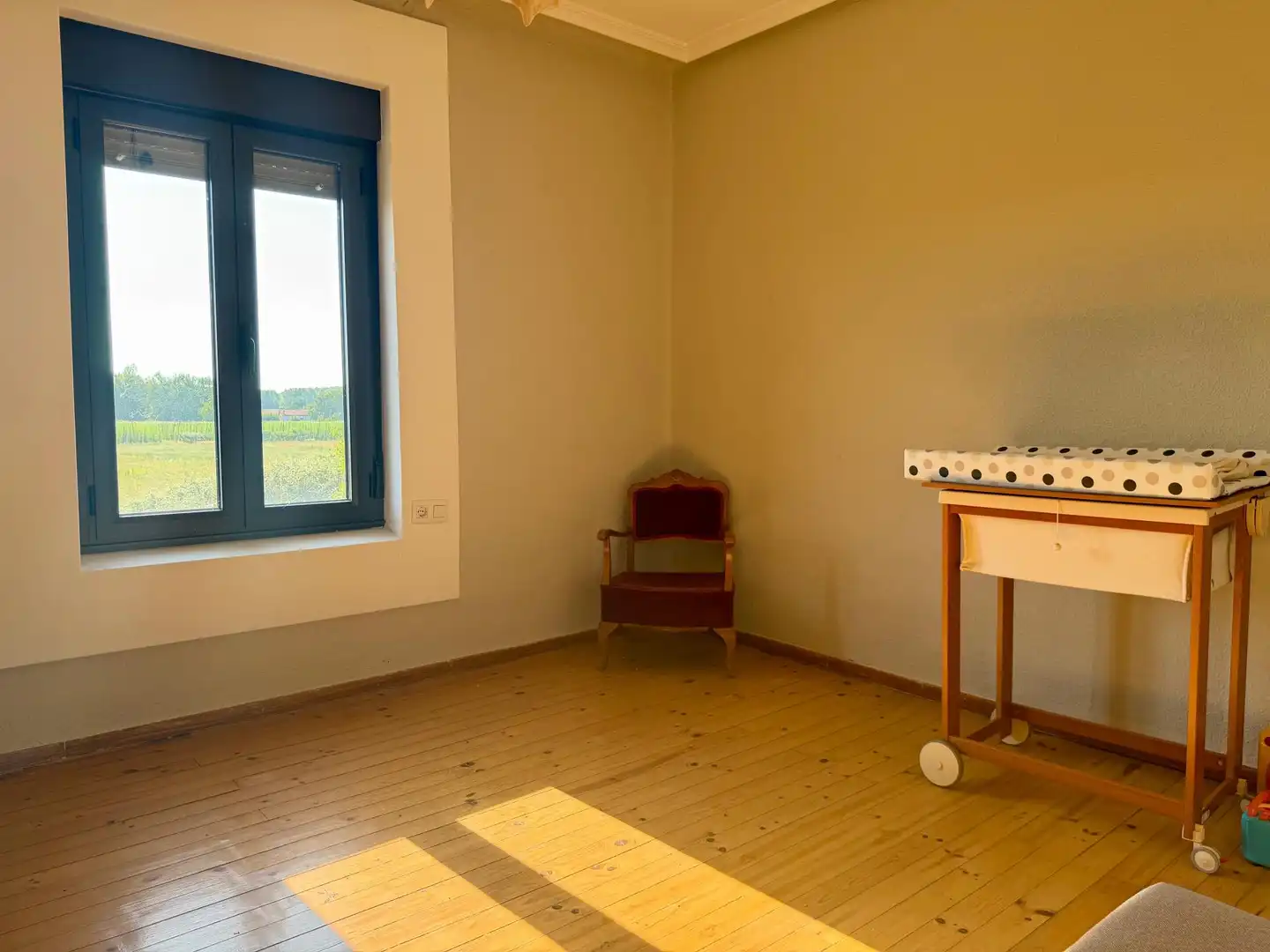 Sala d'estar de Casa o xalet en venda en Villarejo de Órbigo amb Terrassa i Balcó