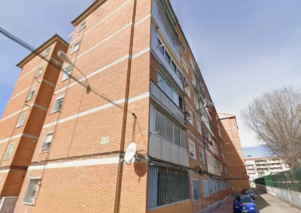 Pis amb ascensor en venda a Reyes Católicos, imagen 2