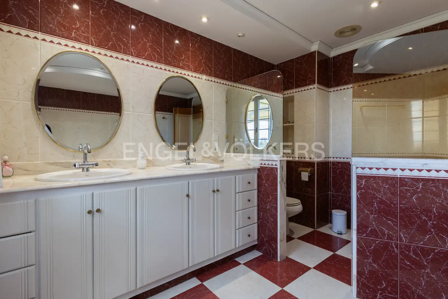 Baño de Finca rústica en venta en Piles con Aire acondicionado, Calefacción y Jardín privado
