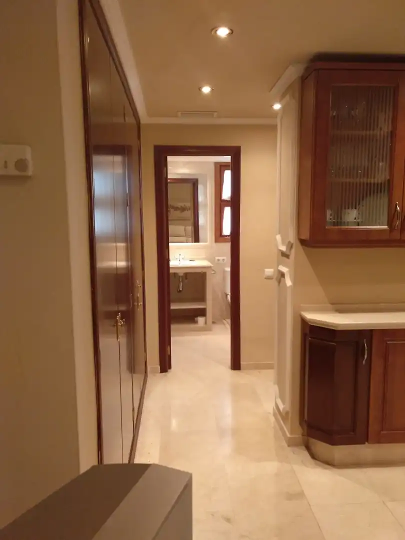 Bathroom of Flat for rent in Sevilla  with Air Conditioner, Heating and Furnished