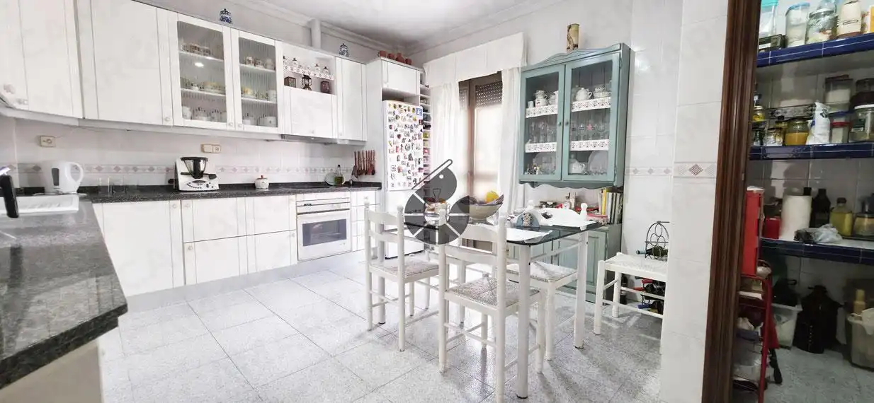 Cocina de Casa o chalet en venta en Coria del Río con Aire acondicionado, Terraza y Trastero