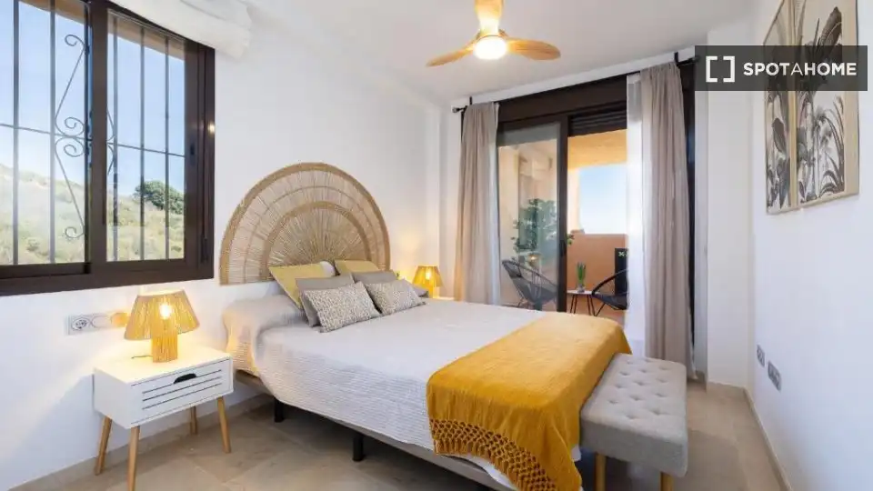 Room in Riviera del Sol