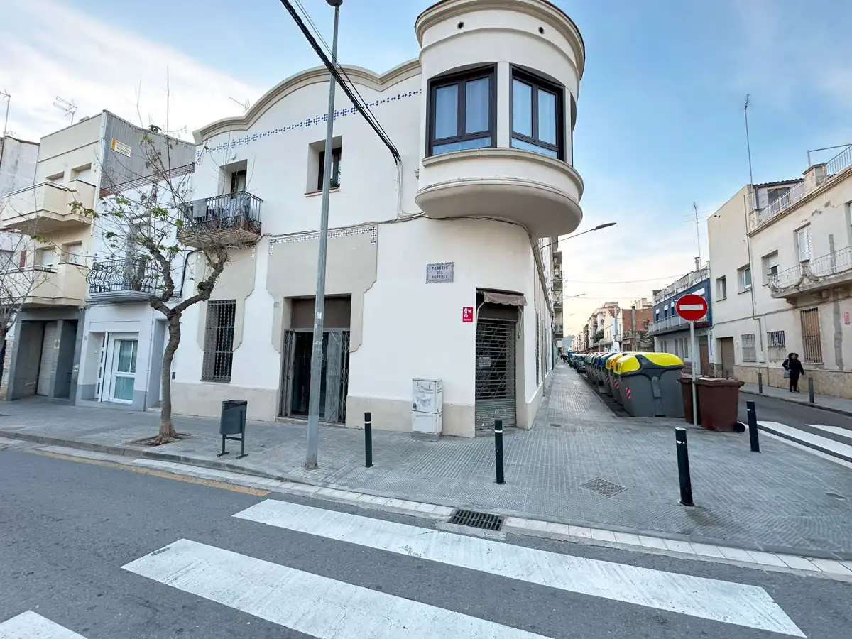 Local comercial de lloguer a Carrer de Colom, imagen 2