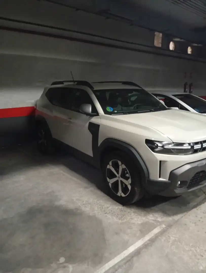 Parking de Piso en venta en Madrid con Aire acondicionado, Calefacción y Trastero